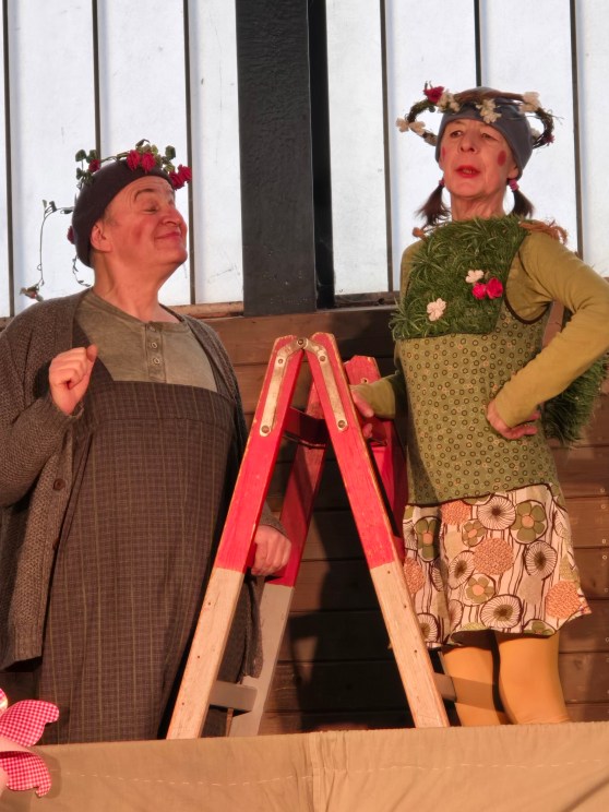 Dornröschen – ein Garten, eine Hecke und eine Heckenschere