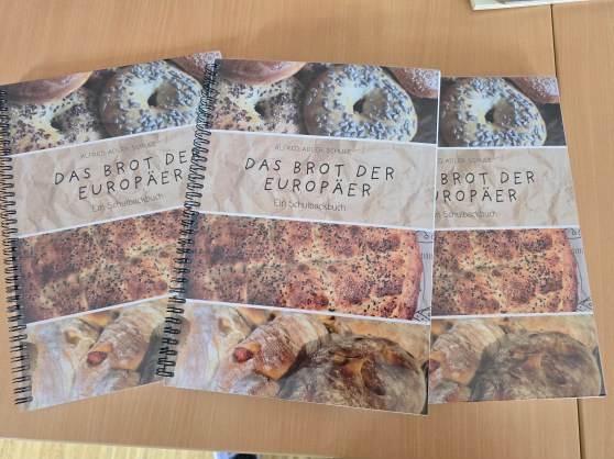 Das Brot der Europäer – Ein Backbuch der Alfred-Adler-Schule